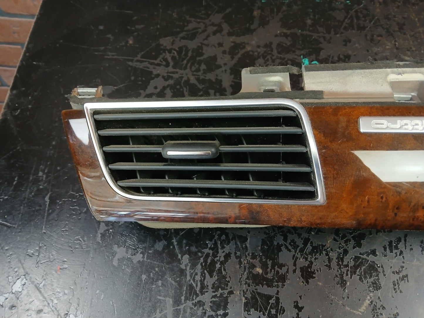 2013-2018 Audi A8 Quattro S8 Dash Trim Panel with Vents & Bezel 4h1 857 212