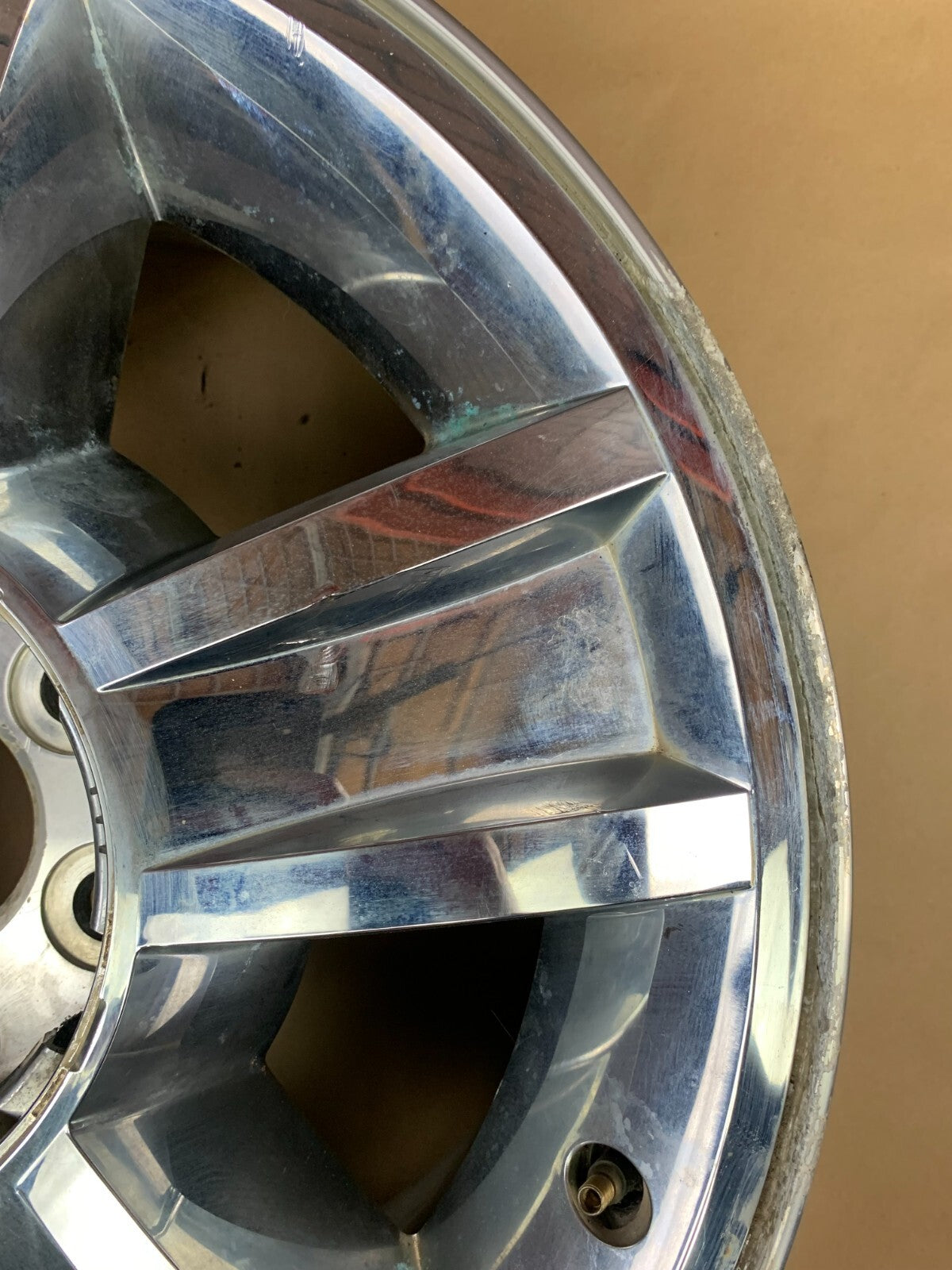 2009-2014 Chevrolet Chrome Silverado 1500 Pickup Suburban OEM Wheel 20” 9597599