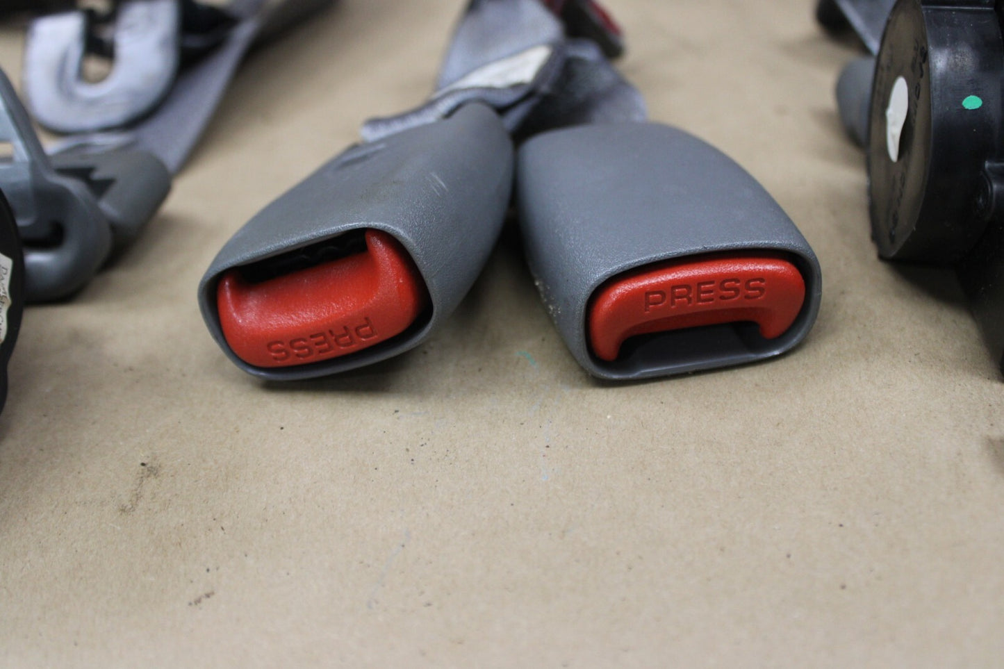 JEEP GRAND CHEROKEE SRT8 6.1L 2006-2010 OEM FRONT REAR LEFT RIGHT SEAT BELT SET