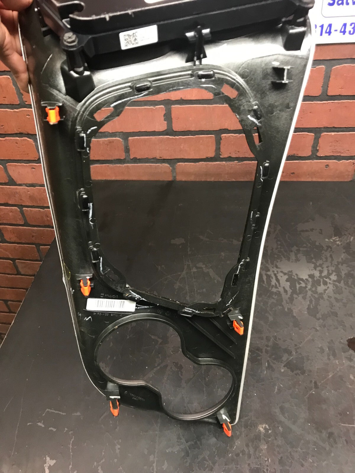 19-22 Challenger SRT HVAC Climate Control & Shifter Bezel 6TD481X8AA 68415454AB