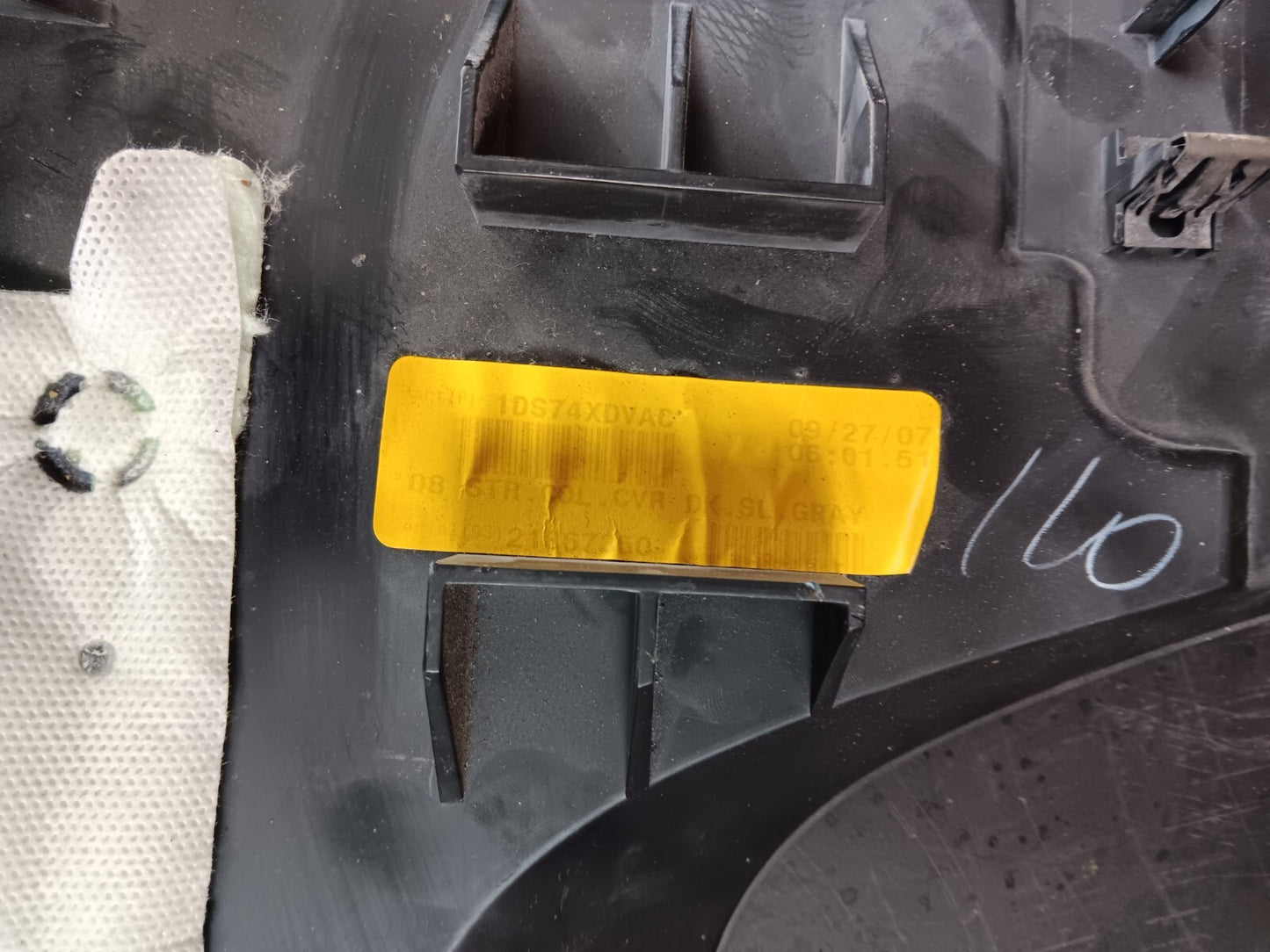 08-10 Jeep Grand Cherokee Commander SRT8 Steering Column Cover Trim 1ds74xdvac