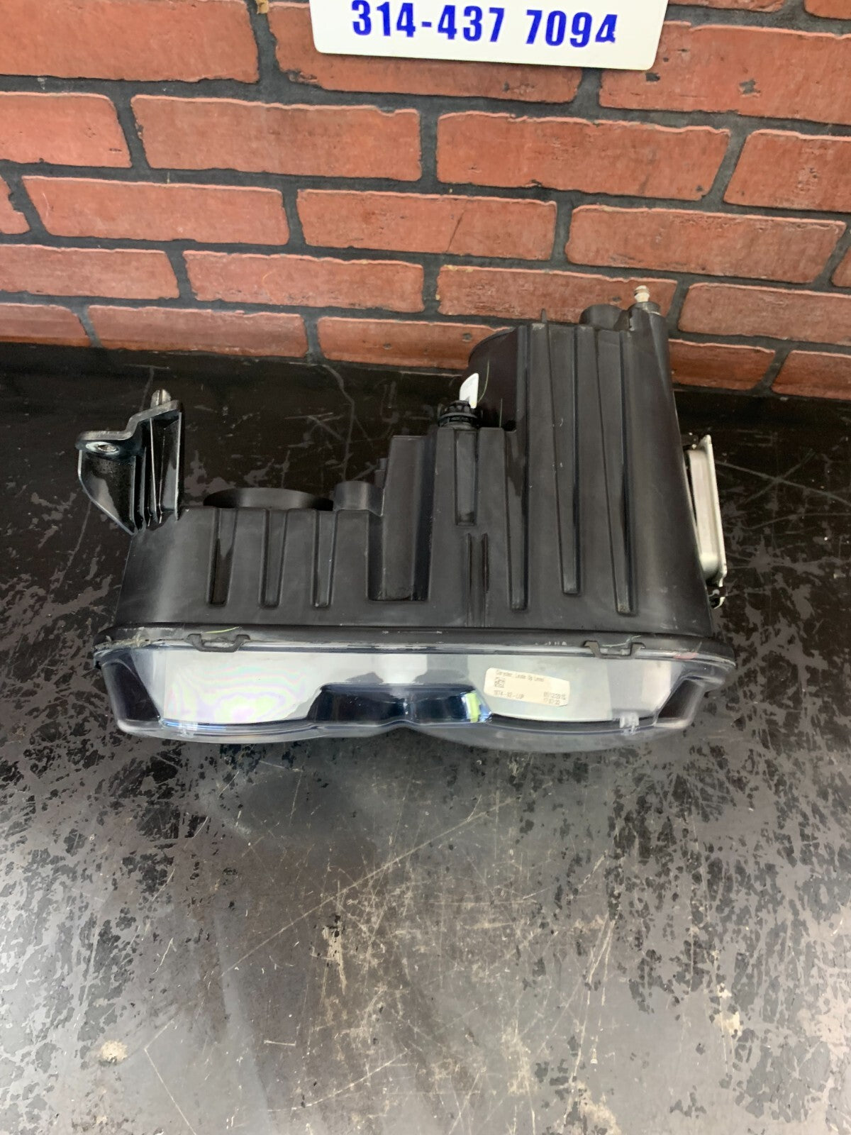 2015-2023 Dodge Challenger Driver LH Side Headlight Assembly OEM 68174065A