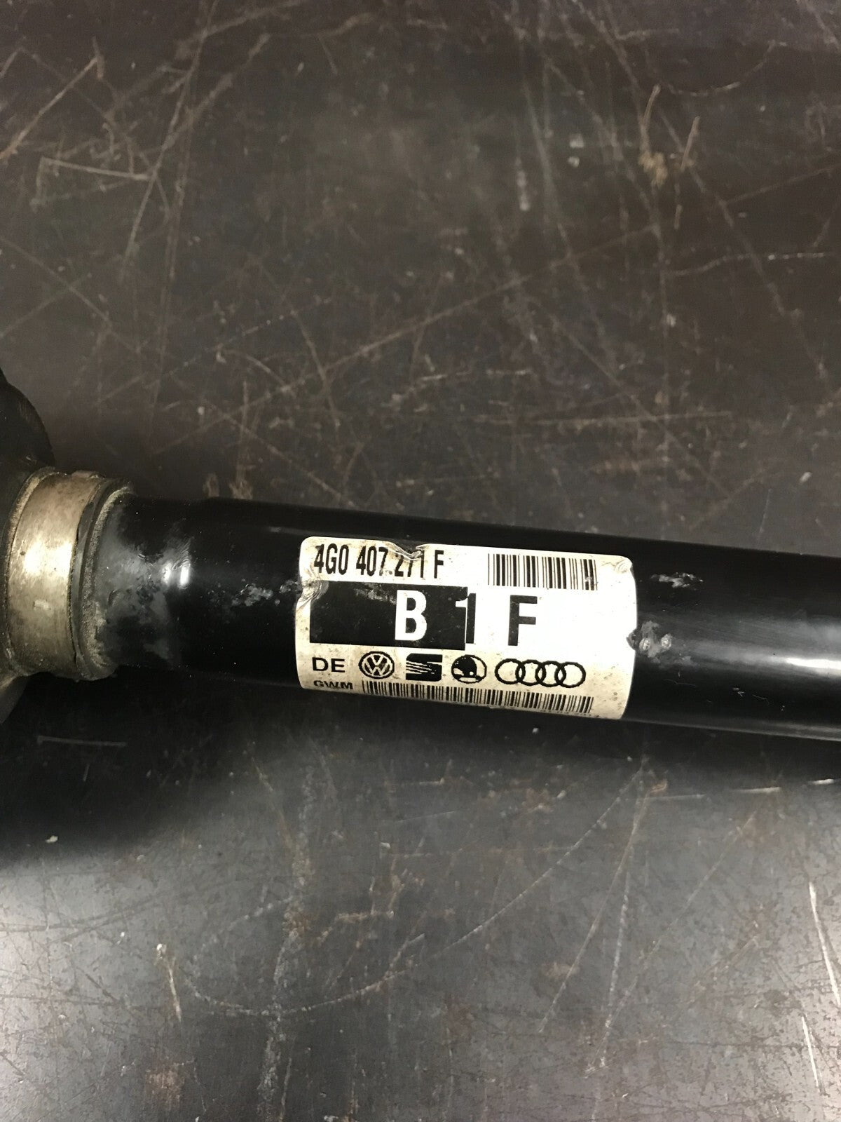 2011-2018 Audi A6 A8 Front CV Axle Shaft Assembly 4G0 470 271 F