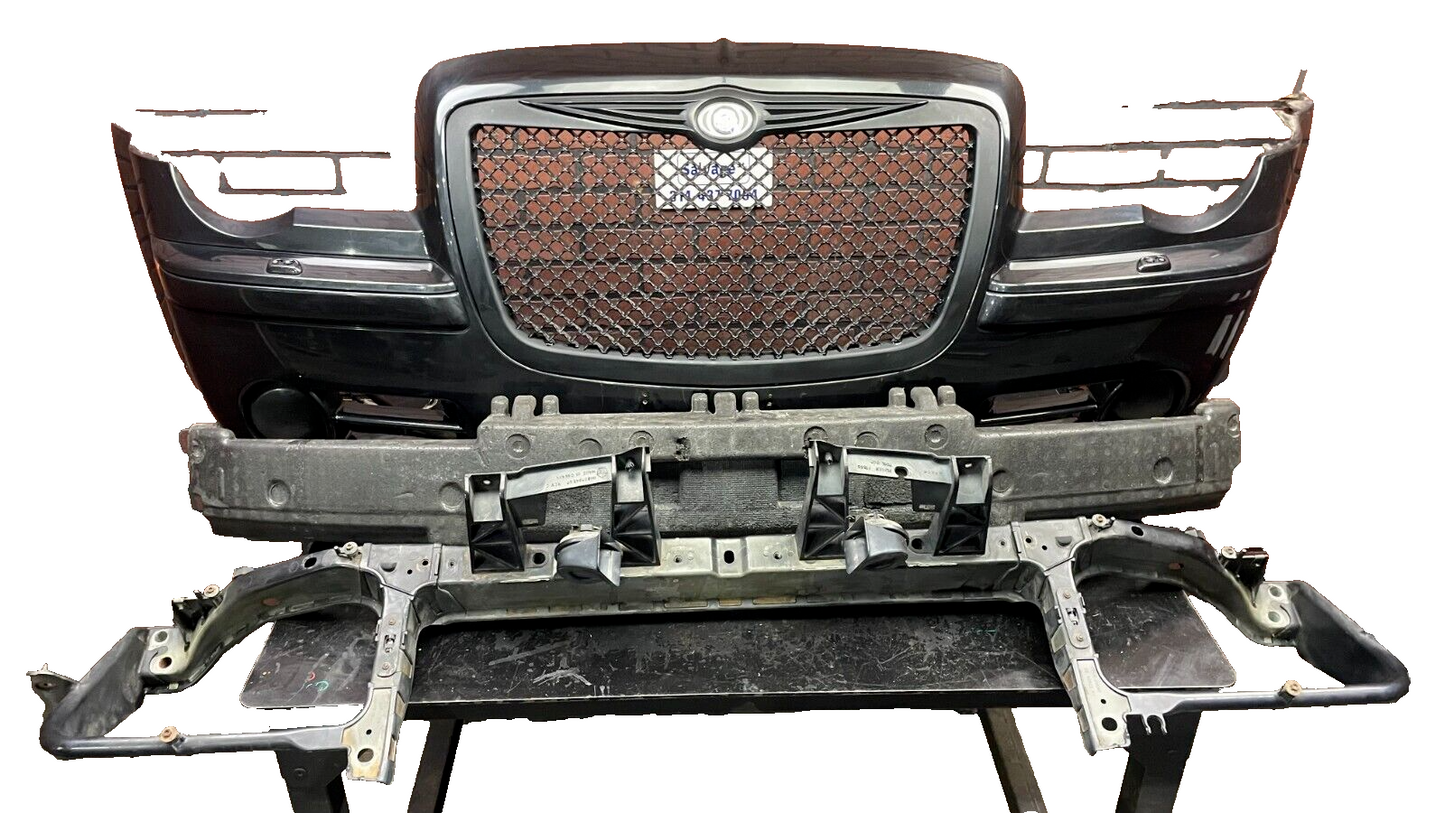CHRYSLER 300C 05-10 FRONT COMPLETE NOZZLE GRILL FOGLIGHT MESH BUMPER