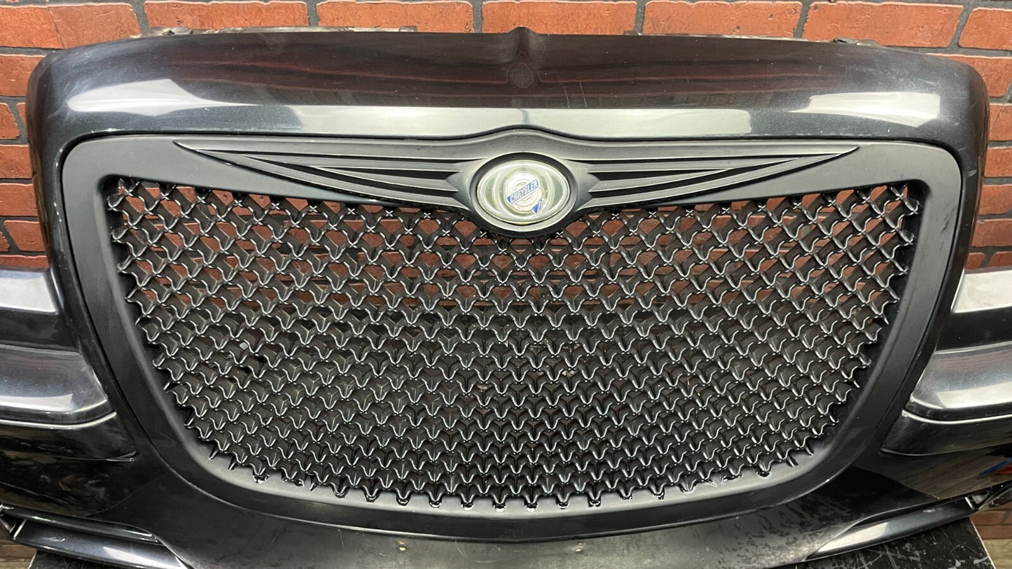 CHRYSLER 300C 05-10 FRONT COMPLETE NOZZLE GRILL FOGLIGHT MESH BUMPER