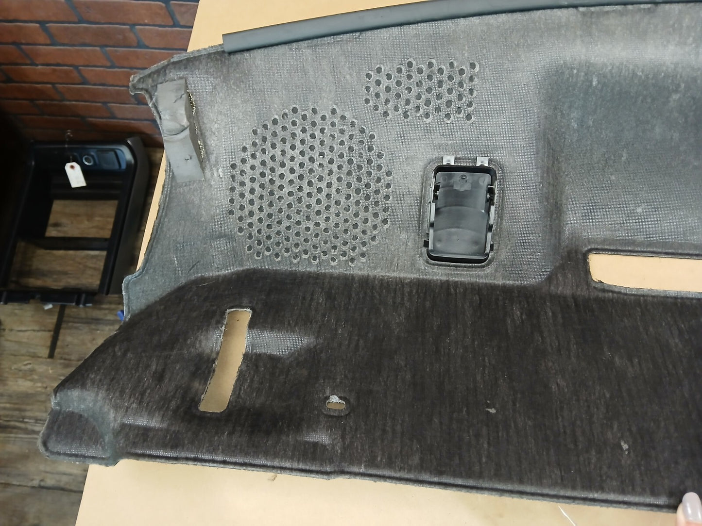 15-23 CHALLENGER REAR DECK SHELF PACKAGE TRAY TRIM PANEL COVER OEM 1ZA12DX9AH