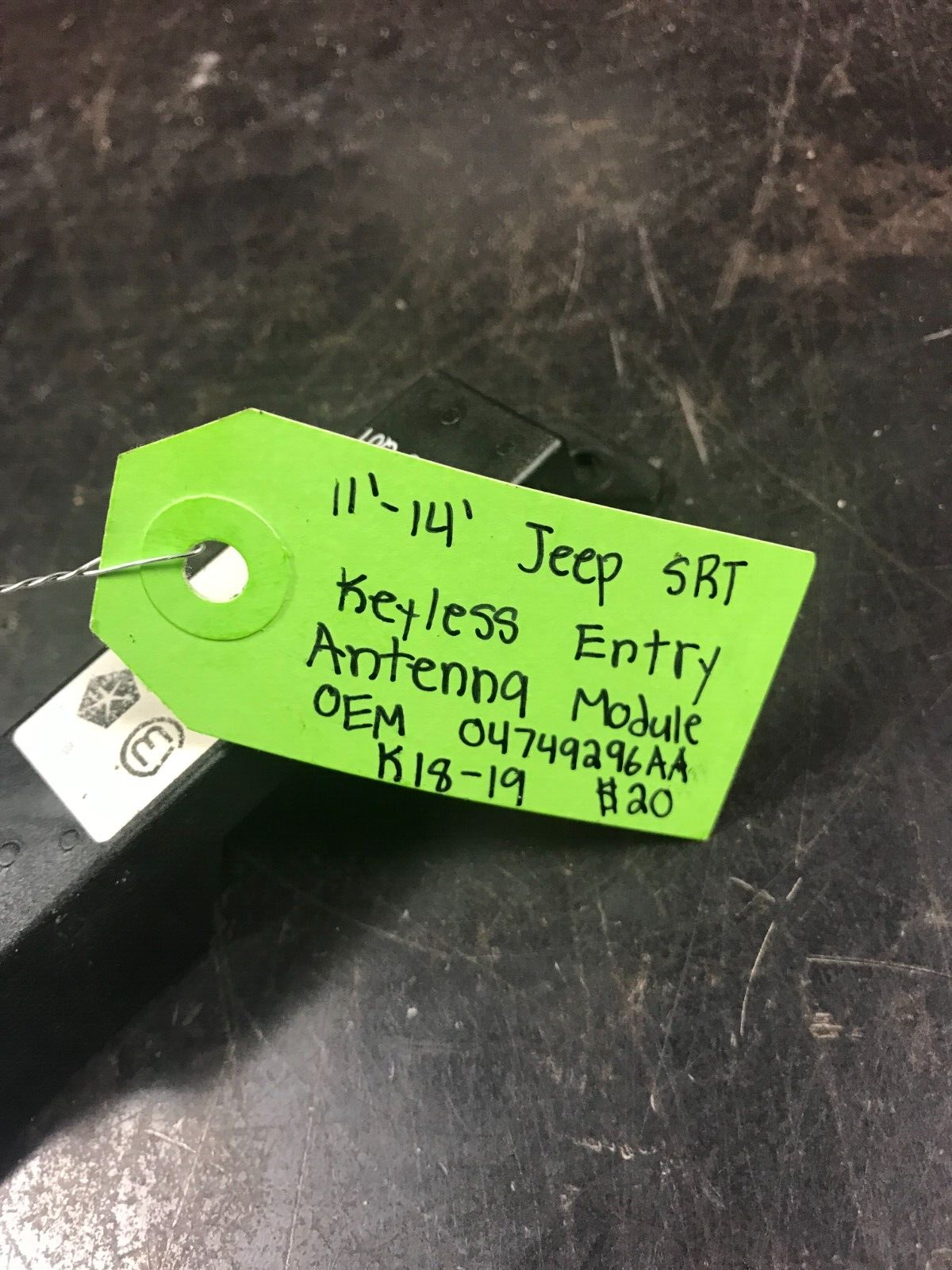 2011-14 Jeep/Charger/Challenger/300 SRT Keyless Entry Antenna Module 04749296AA