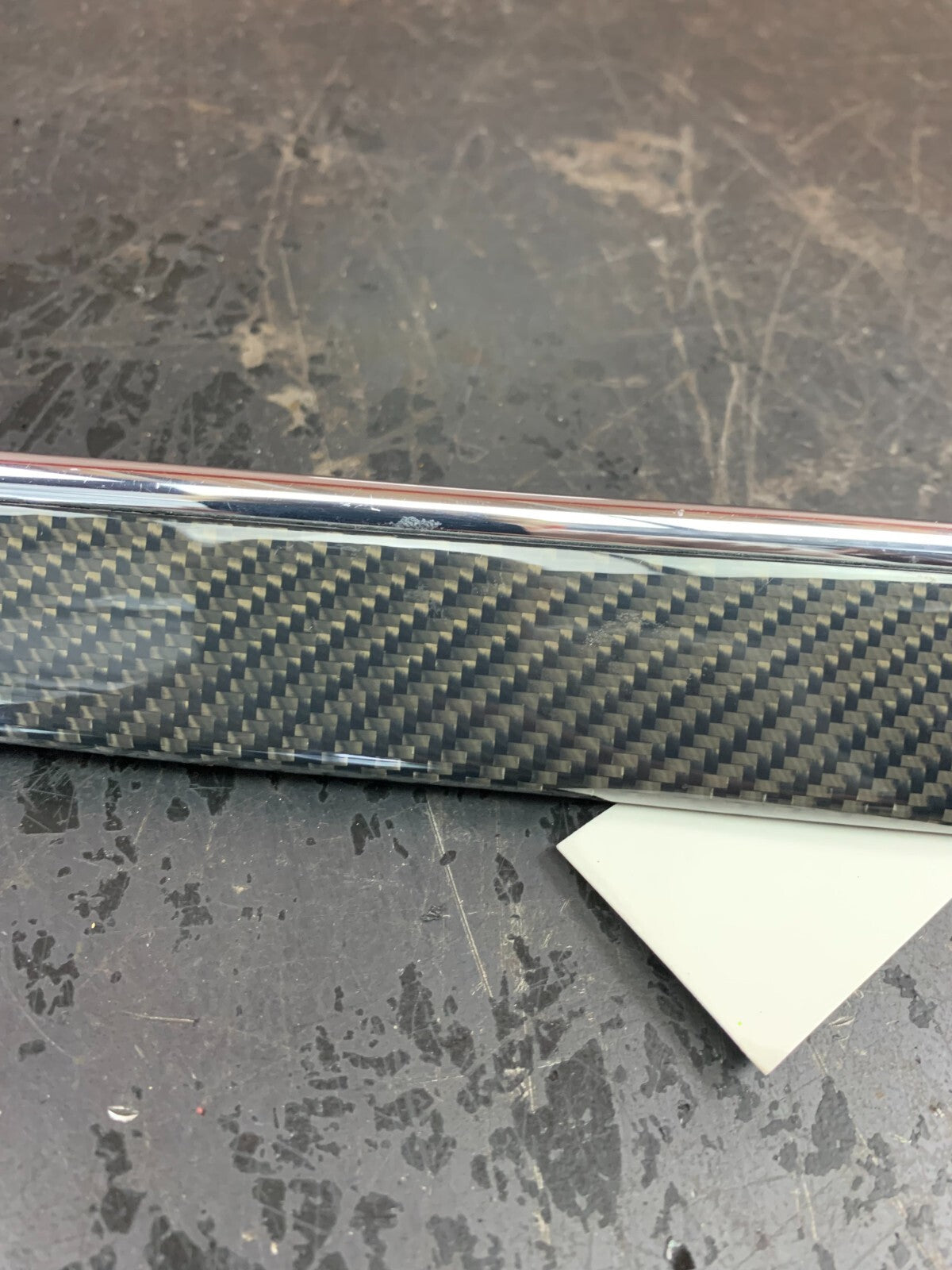 15-18 JEEP GRAND CHEROKEE SRT8 OEM FRONT LH DOOR PANEL CARBON FIBER TRIM Damaged