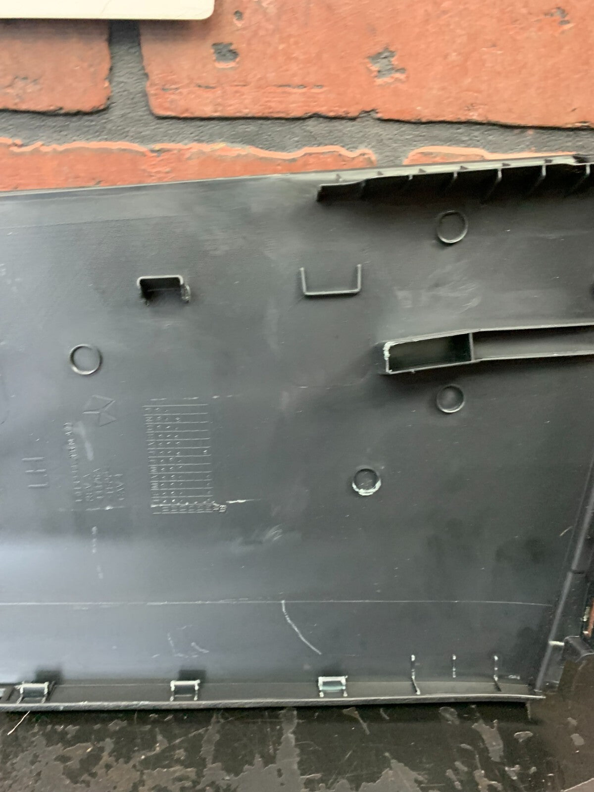 2011-2020 CHARGER/300 CENTER CONSOLE LEFT DRIVER SIDE COVER TRIM PANEL OEM