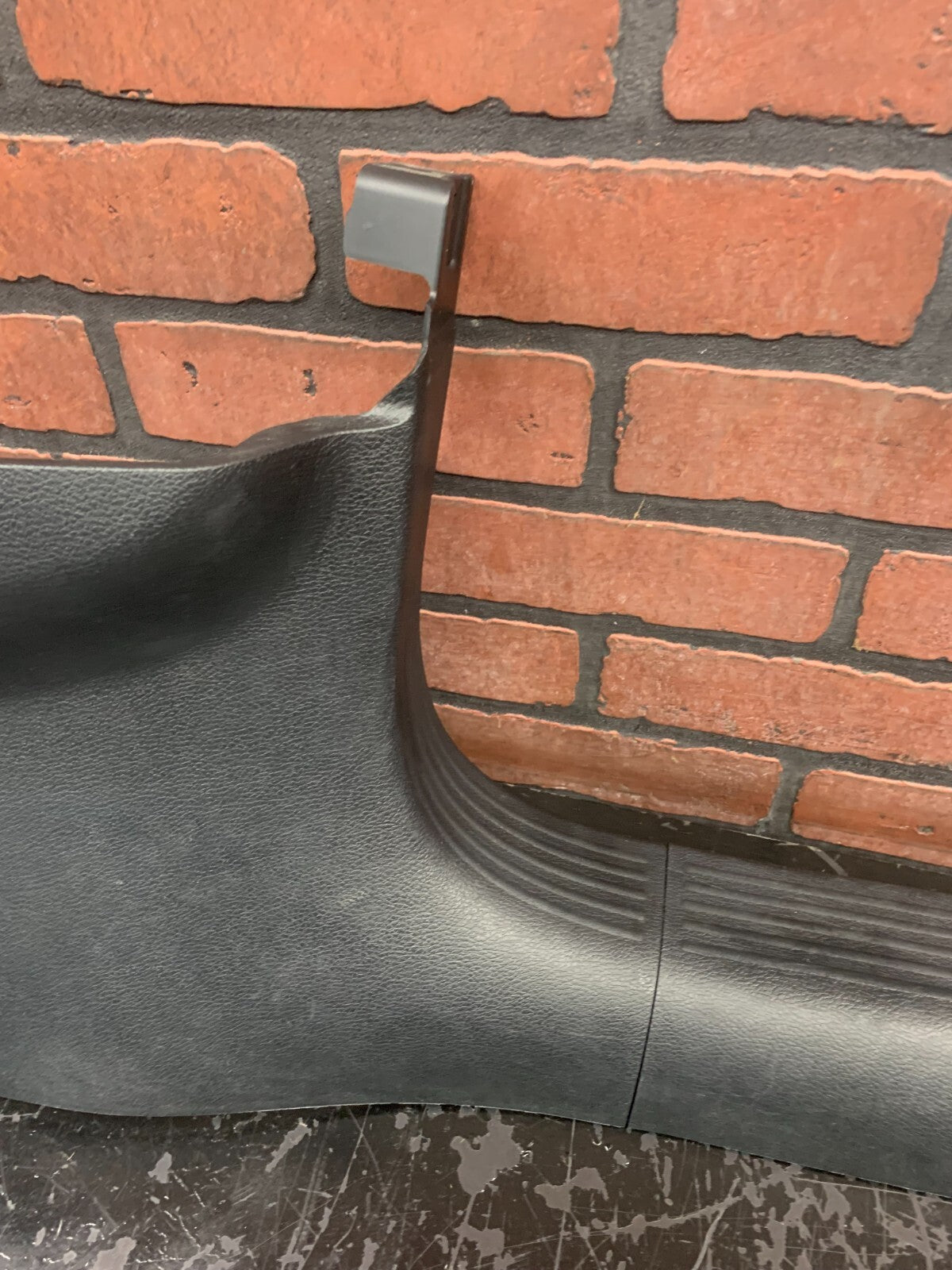 2015-2020 Dodge Challenger Passenger RH Cowl Trim Panel Scuff Plate 1ZA02DX9AA