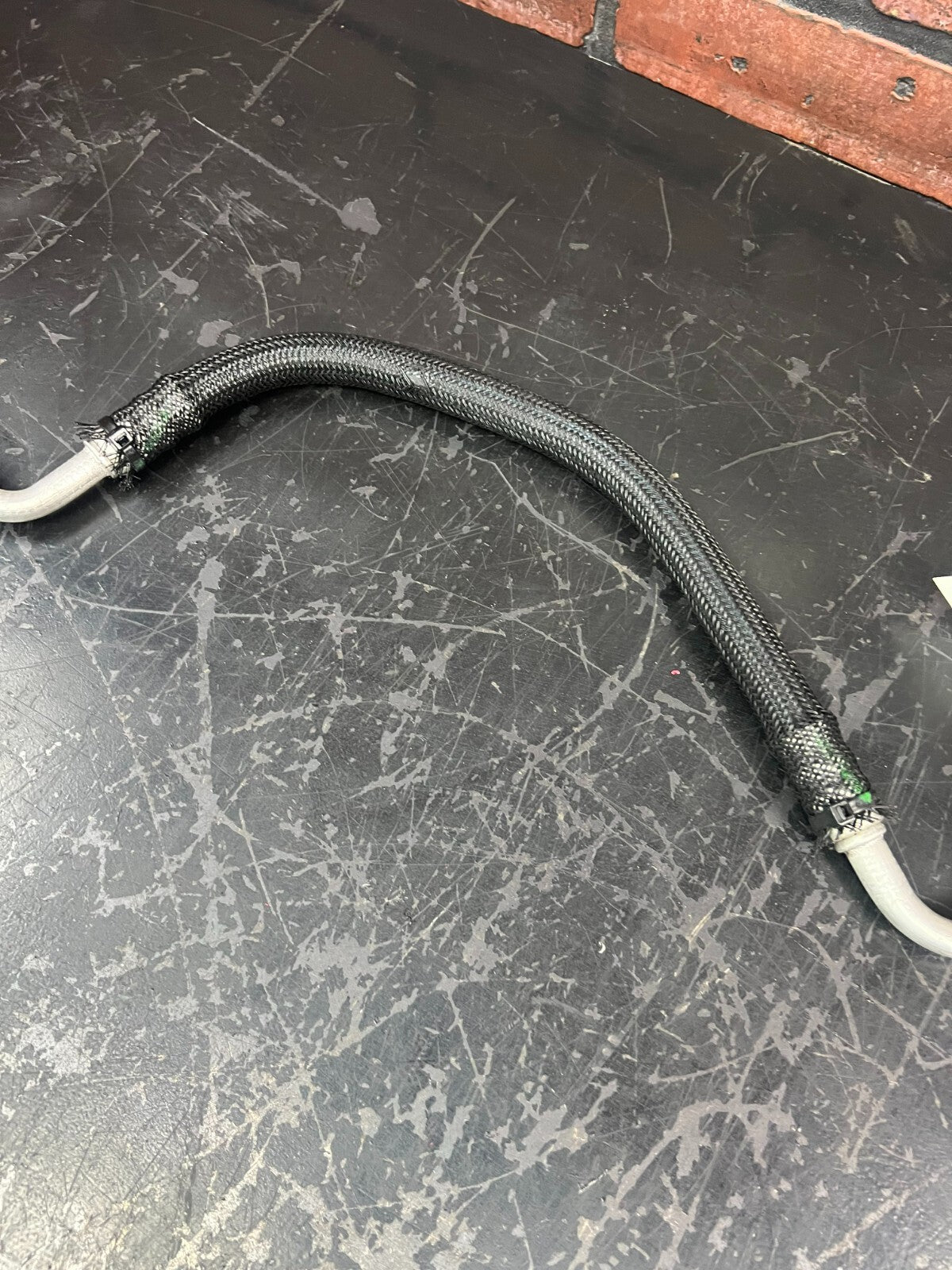 A/C Refrigerant Discharge Hose Charger/Challenger 6.4L 68158879AB 2014 - 2023