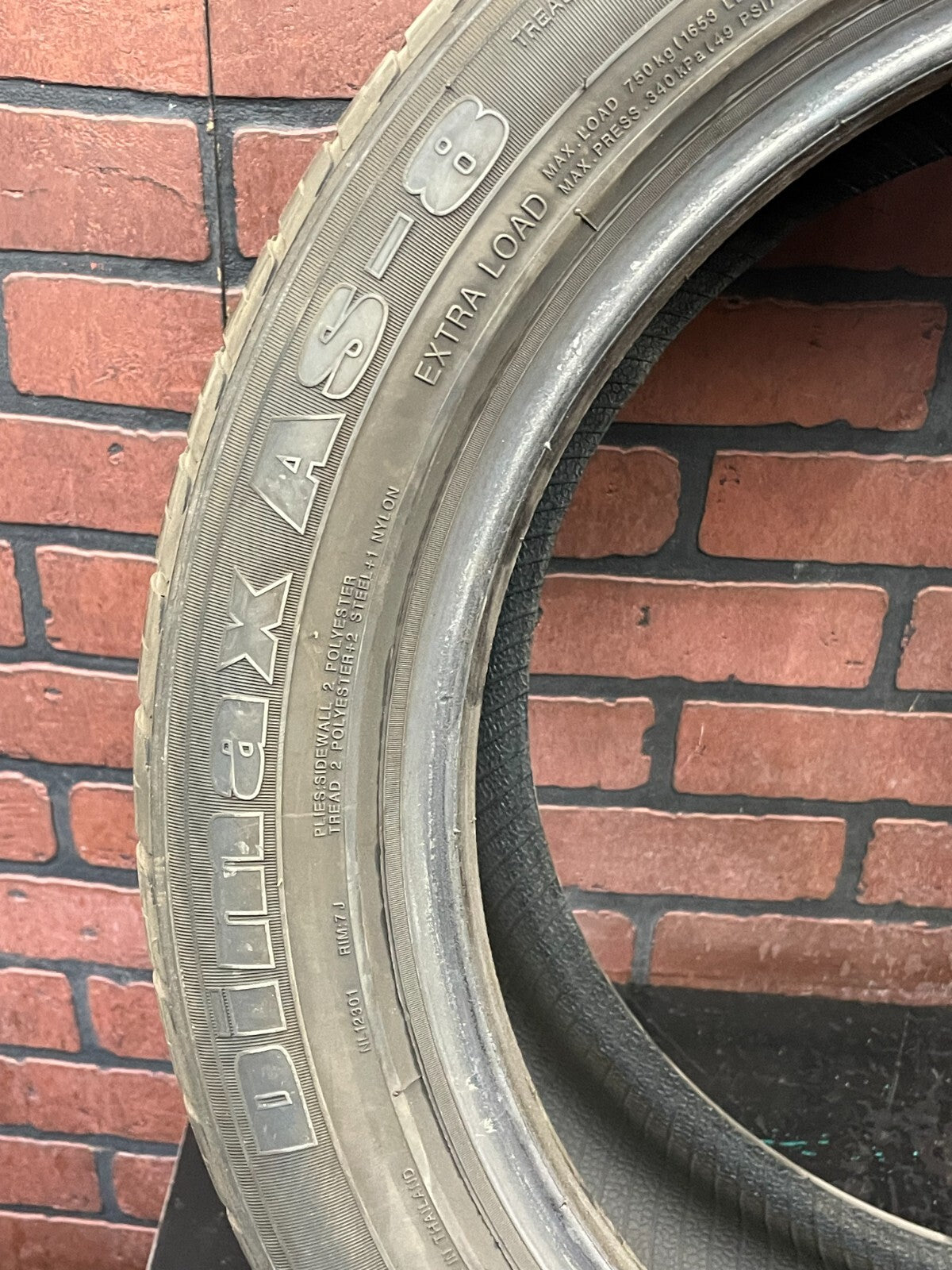 225/50ZR17 Radar Dimax AS-8 98 W Used Tire 5/32nds Tread Depth