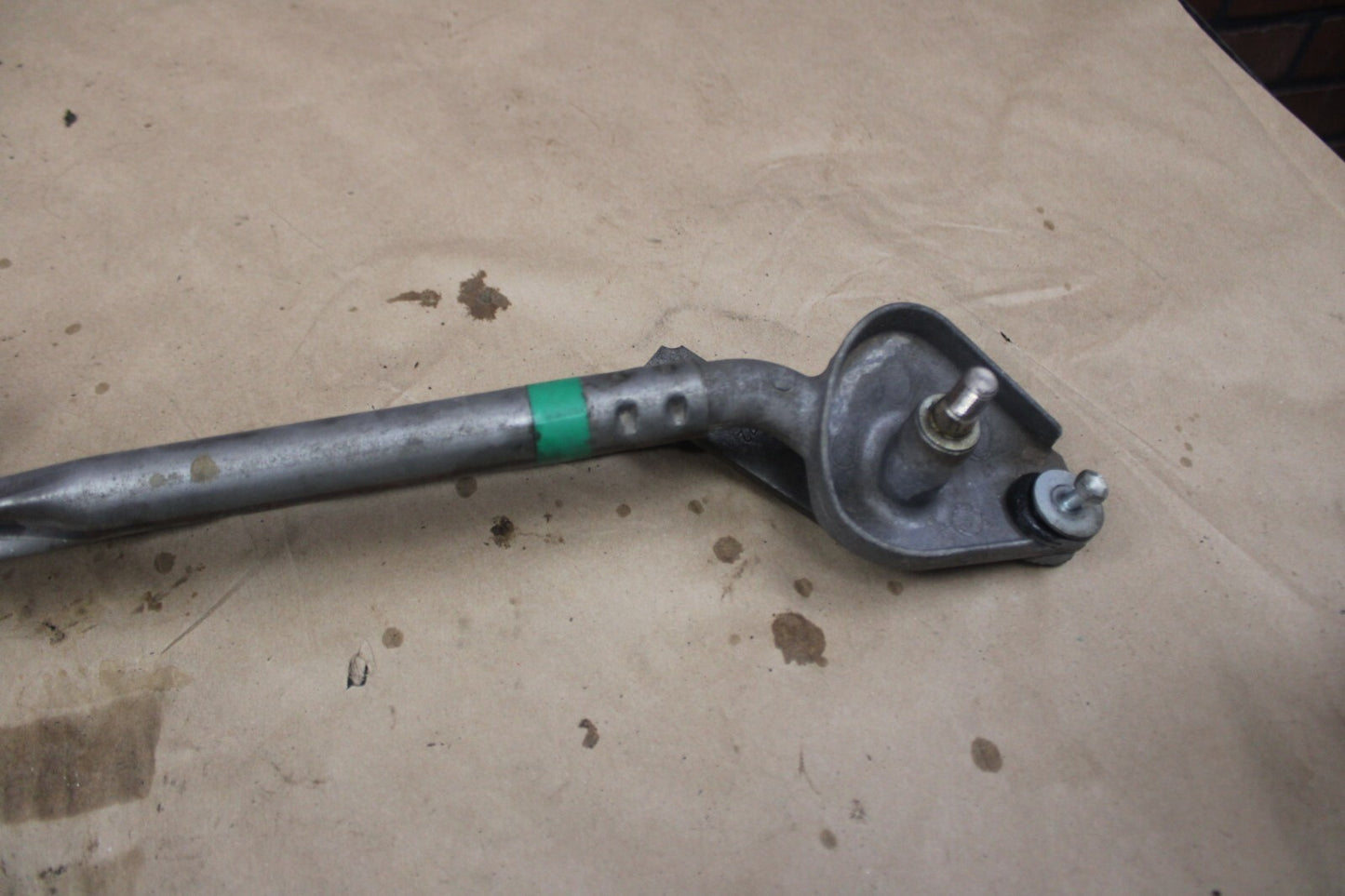 2008-2023 DODGE CHALLENGER SRT8 SRT RT WINDSHIELD WIPER MOTOR & LINKAGE ASSEMBLY