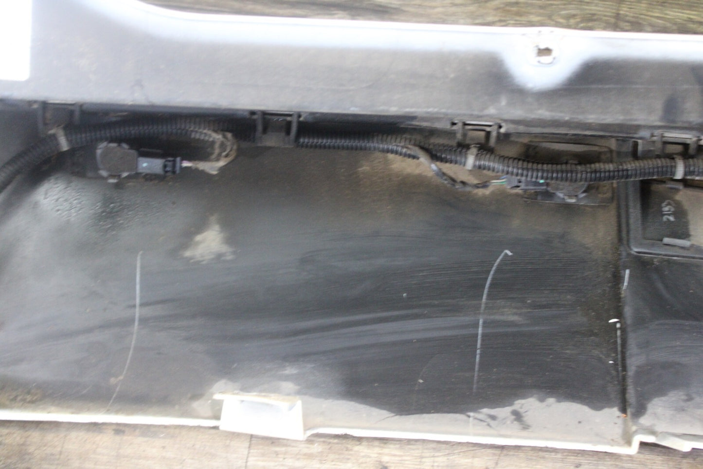 2007-2014 Cadillac Escalade GMC Yukon Chevy Tahoe Rear Bumper Cover Assembly OEM