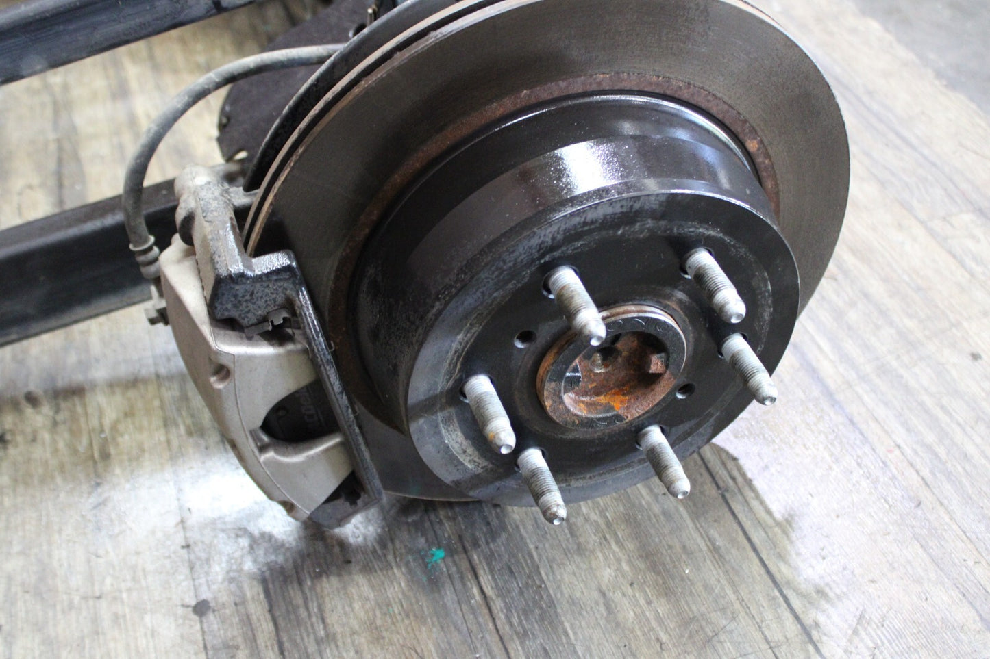2010-2013 Cadillac Escalade Complete Rear End Axle Differential Assembly 3.42:1