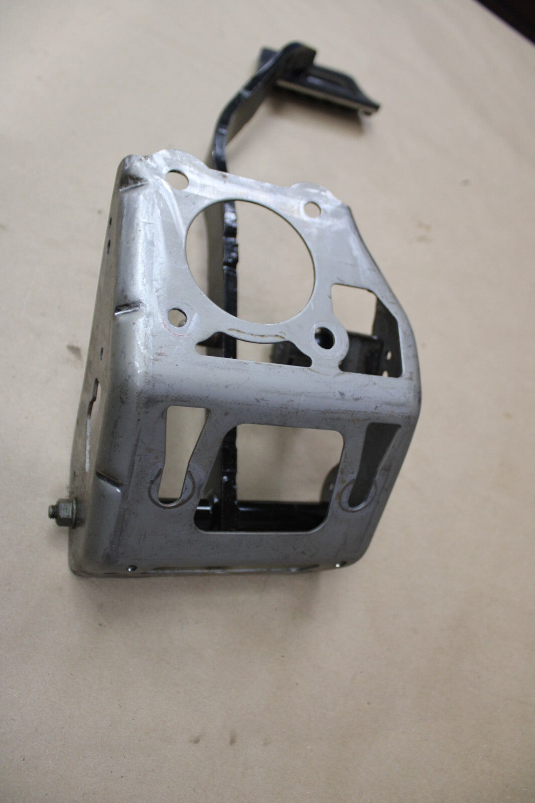 2012-2023 DODGE CHARGER CHALLENGER AUTOMATIC FLOOR STOP BRAKE PEDAL ASSEMBLY OEM