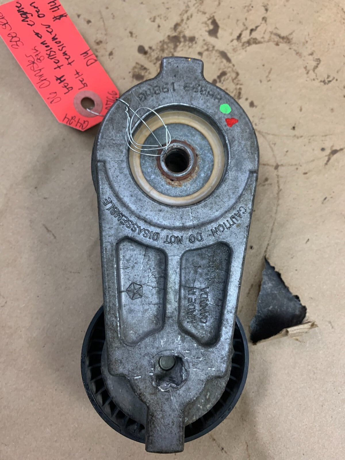Challenger/Charger/300 Drive Belt Tensioner Engine Belt Tensioner OEM 04861660AA
