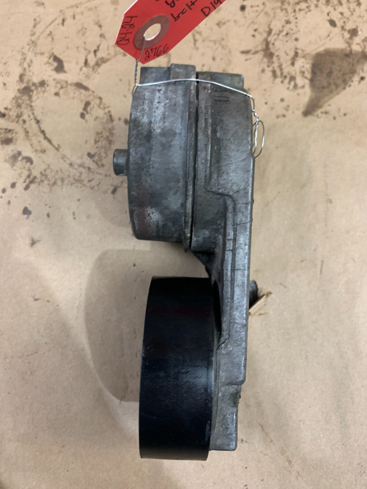 Challenger/Charger/300 Drive Belt Tensioner Engine Belt Tensioner OEM 04861660AA