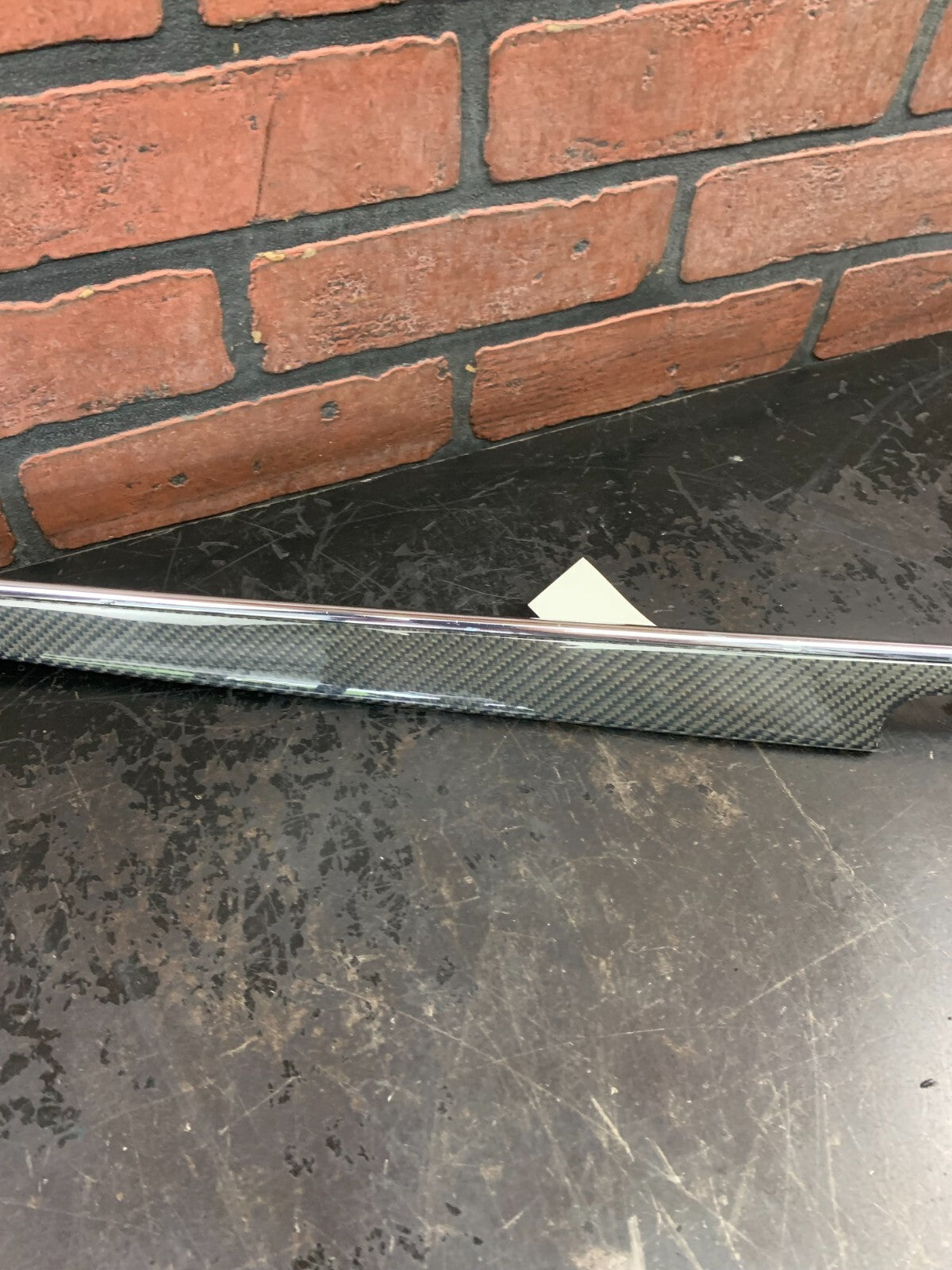 15-18 JEEP GRAND CHEROKEE SRT8 OEM FRONT LH DOOR PANEL CARBON FIBER TRIM Damaged