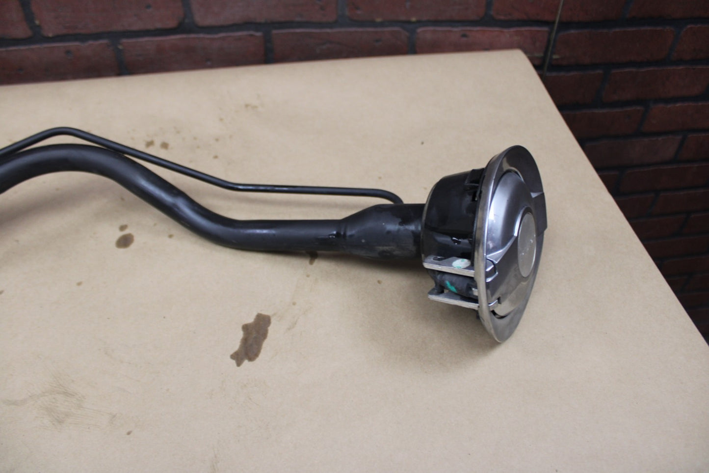 11-23 Dodge Challenger SRT OEM Gas Fuel Tank Neck Filler Tube Vent 68061727AE