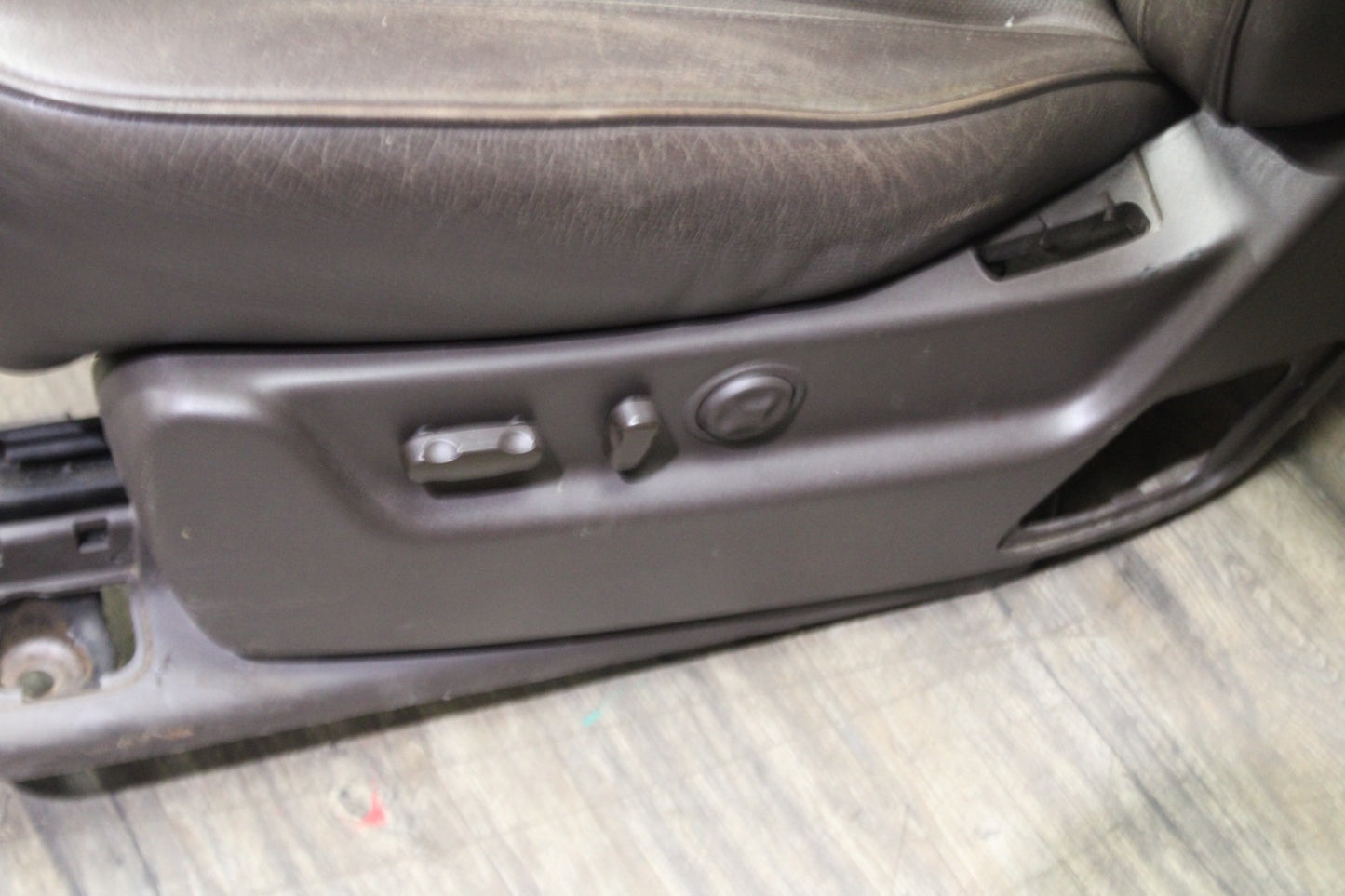 2010-2011 Cadillac Escalade Complete Full Front Rear Seat Set Brown Leather OEM