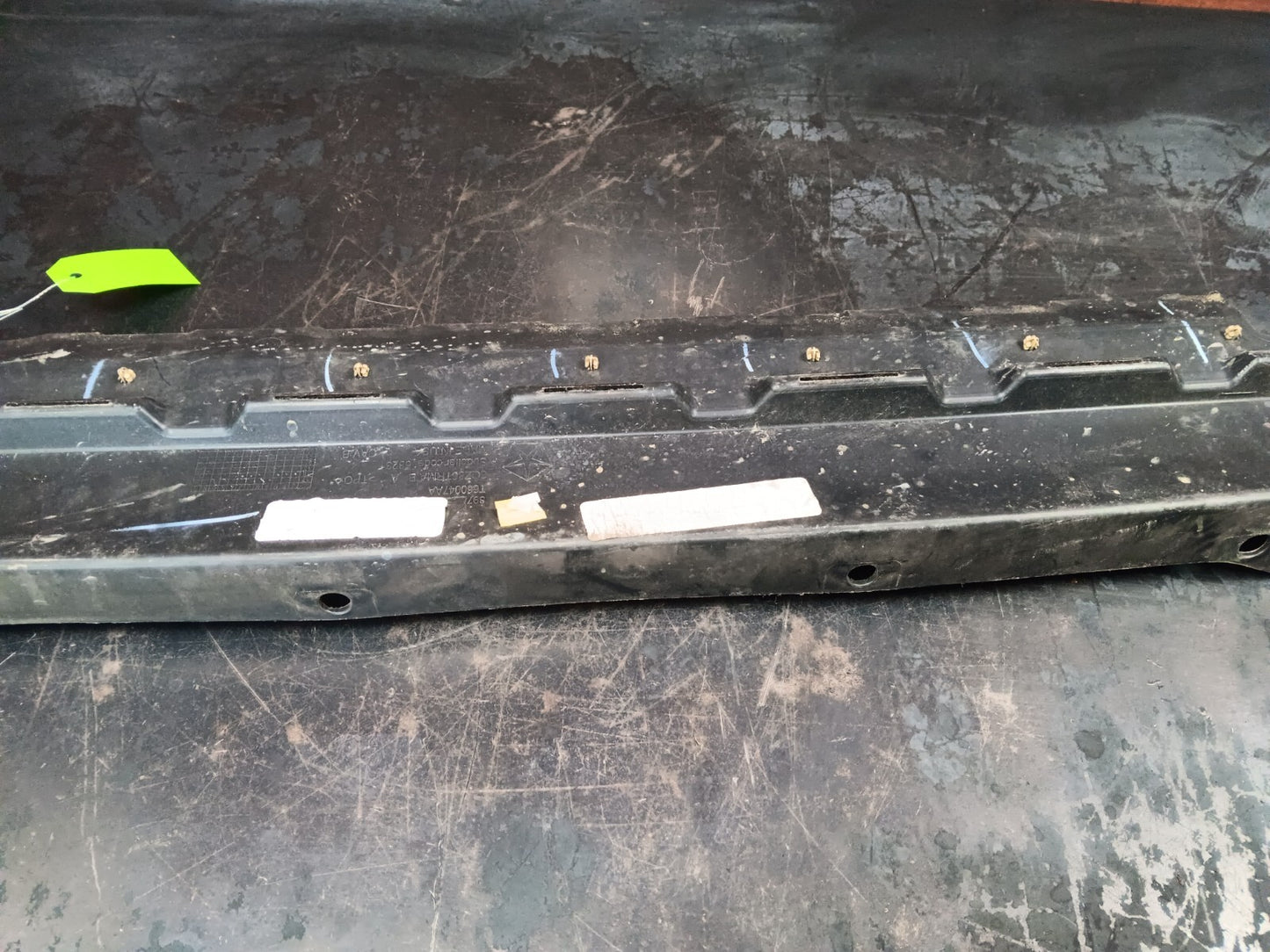 2018-2022 Jeep Wrangler Front Upper Bumper Trim Panel Cover Plate 6qz86trma