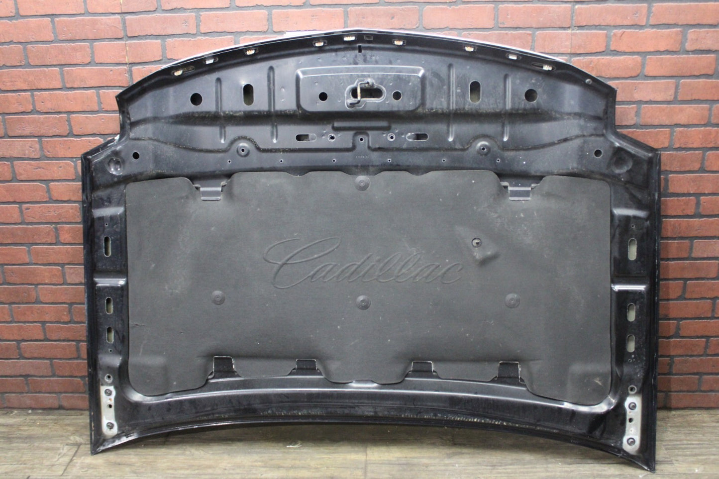 2007-2014 CADILLAC ESCALADE FRONT BONNET HOOD PANEL BLACK OEM Chrome Deflector