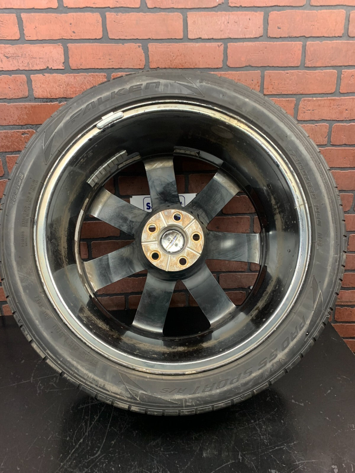 2005-2023 CHRYSLER 300 SRT8 WHEEL 7 SPOKE GREY SMOKED CHARCOAL CHROME OEM USED.