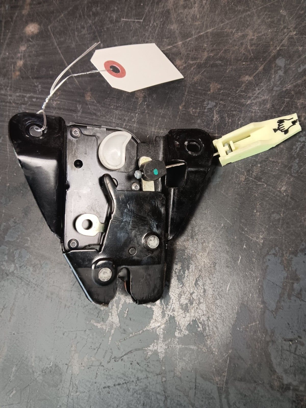 Dodge Rear Trunk Liftgate Lock Latch Release Actuator SOME DAMAGE