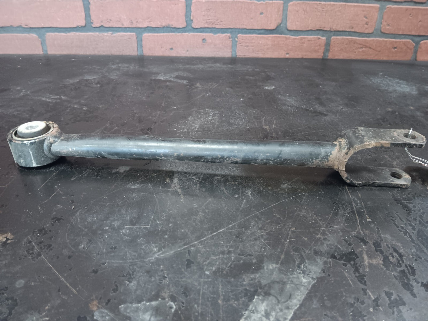 Dodge Charger Chrysler 300 Rear Lower Suspension Single Control Arm 483ab