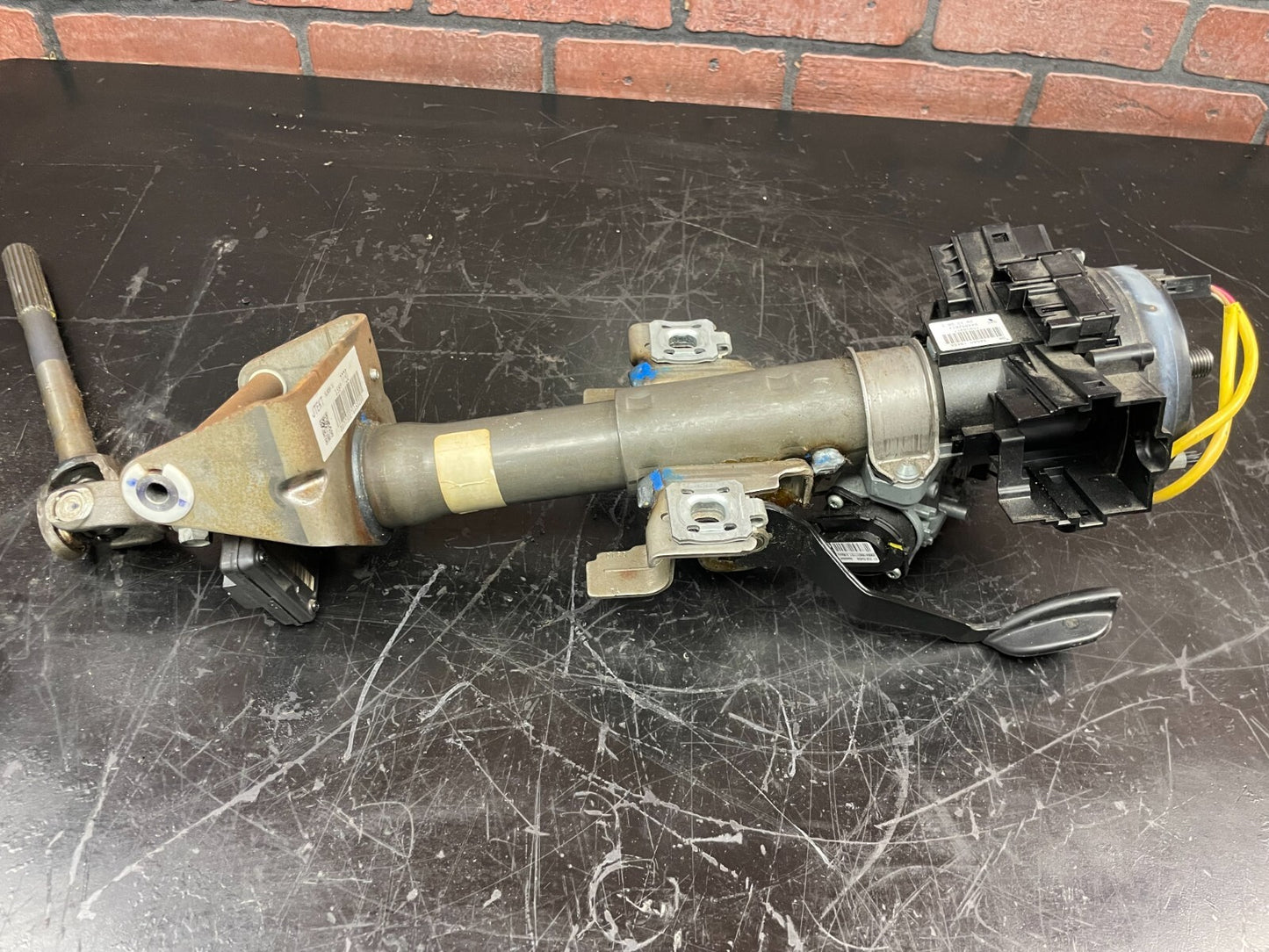 07-10 SATURN SKY REDLINE PONTIAC SOLSTICE GXP OEM STEERING COLUMN ASSEMBLY + KEY