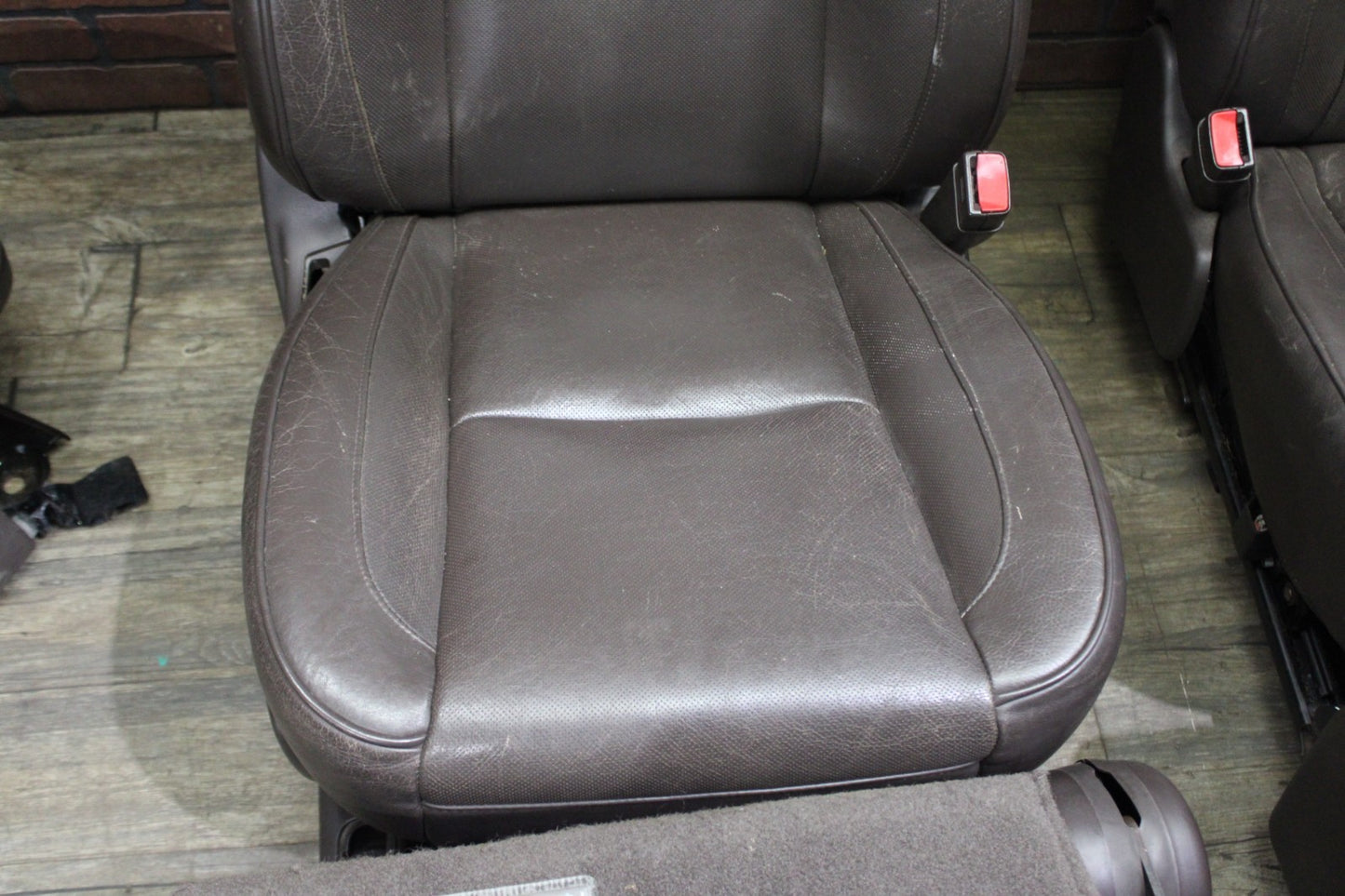 2010-2011 Cadillac Escalade Complete Full Front Rear Seat Set Brown Leather OEM