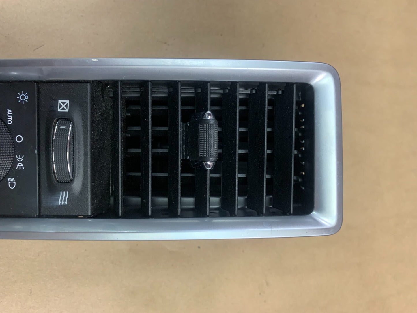 2013-2018 DODGE RAM 1500 HEADLIGHT SWITCH LEFT DRIVER DASH VENT OEM 1WP28DX9AC