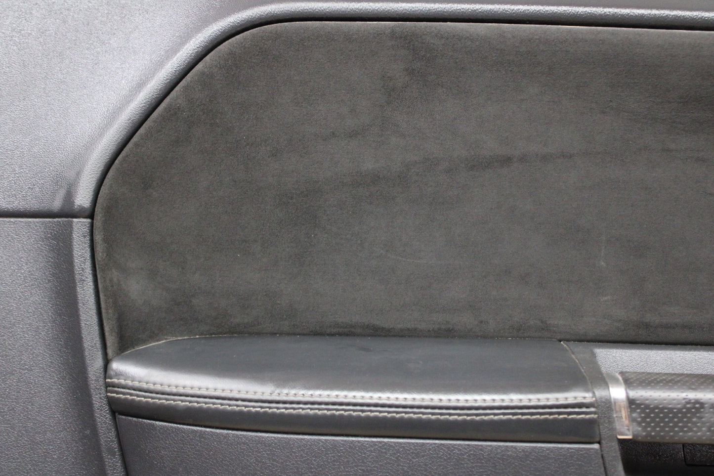 2013 Challenger SRT8 Front Driver LH Side Interior Door Panel OEM 1XF771SVAB