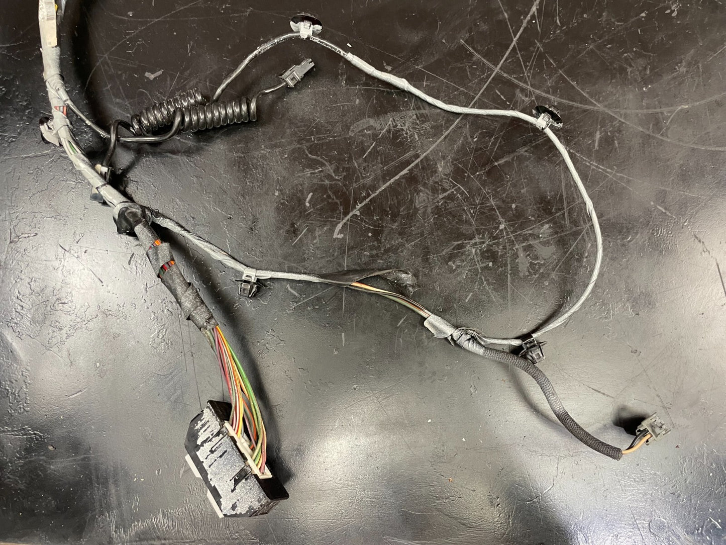 2007-2008 Jeep Grand Cherokee SRT-8 Liftgate Harness 56047788AC