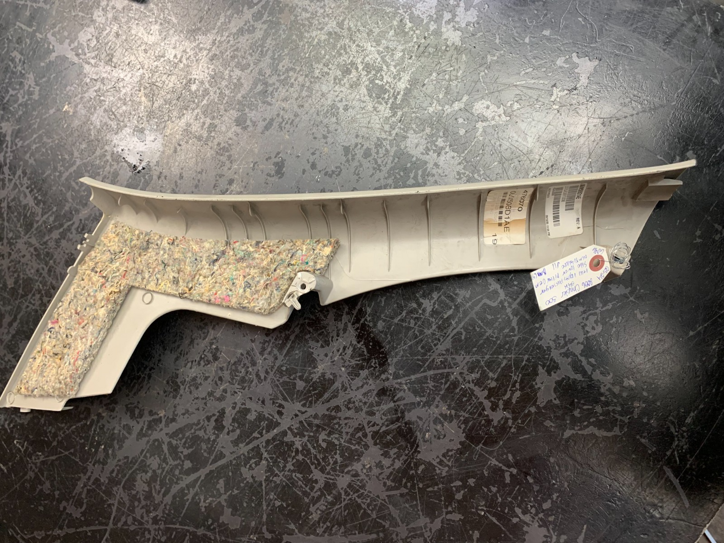2006-2010 Charger 300 Passenger RH Quarter Trim Panel C Pillar OEM OUM50BD1AE
