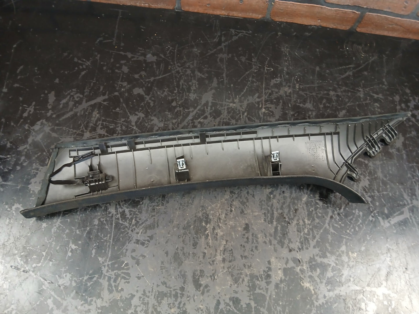 2015-2023 Dodge Charger SRT Front Passenger RH Side A Pillar Trim 5sh68trmaa