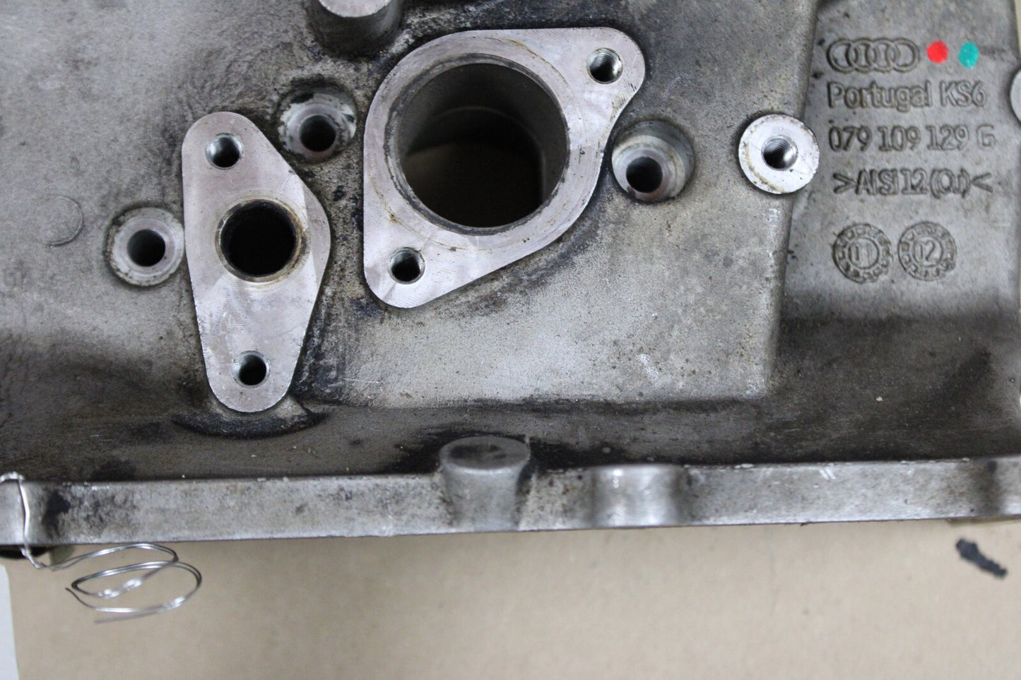 2004-2009 Audi S4 RS4 Driver LH Rear Left Side Timing Chain Cover 079 109 129 G