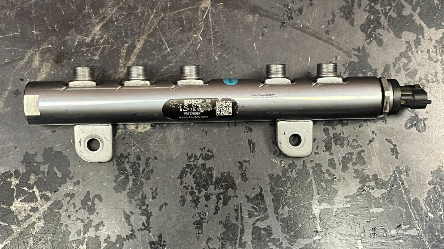 Genuine Mopar Fuel Rails RIGHT & LEFT DODGE RAM JEEP 3.0L Eco Diesel (NB60) OEM