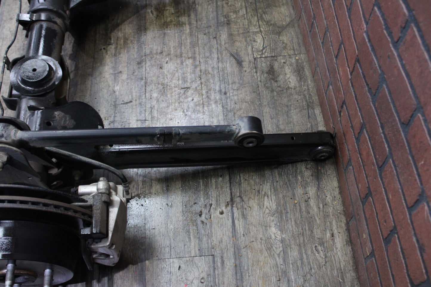 2010-2013 Cadillac Escalade Complete Rear End Axle Differential Assembly 3.42:1