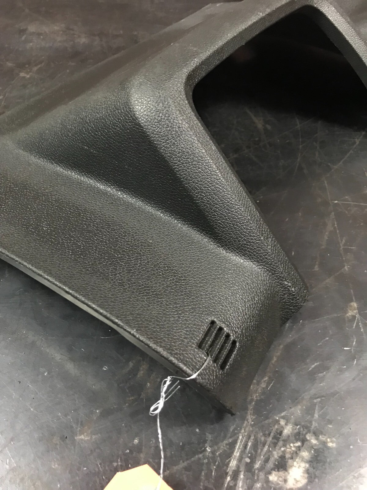 2007-2019 GM Lower Knee Bolster Steering Column Cover Panel 22938737