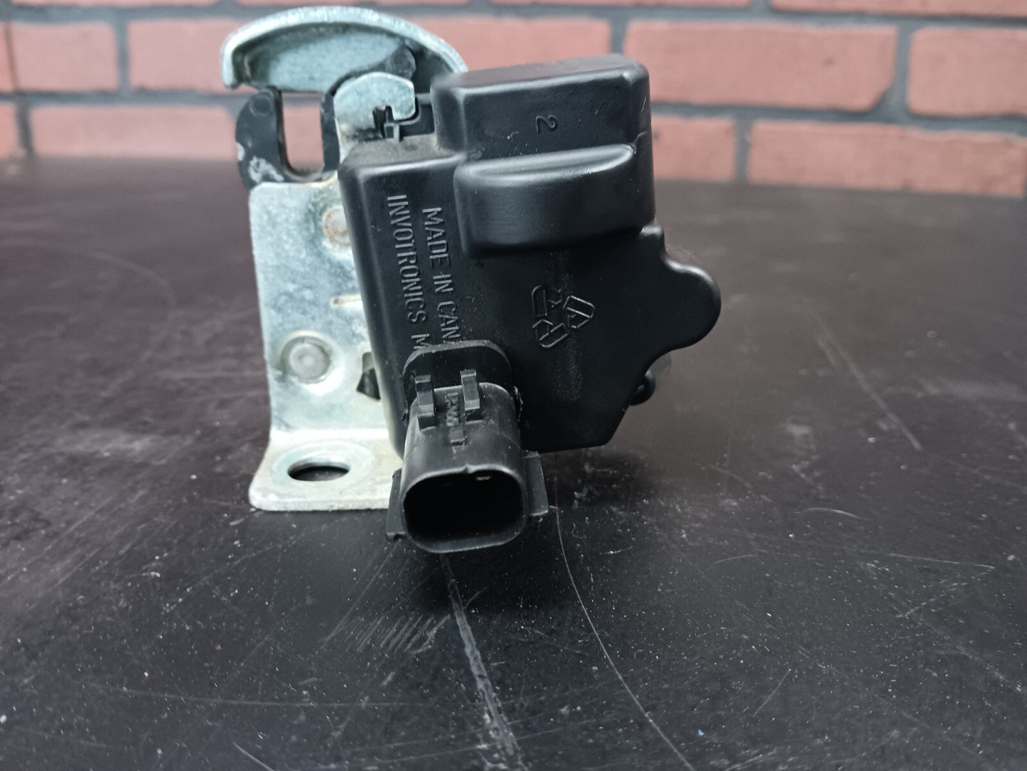 2006-2010 Jeep Grand Cherokee SRT8 Rear Tailgate Latch Lock Actuator 445aba
