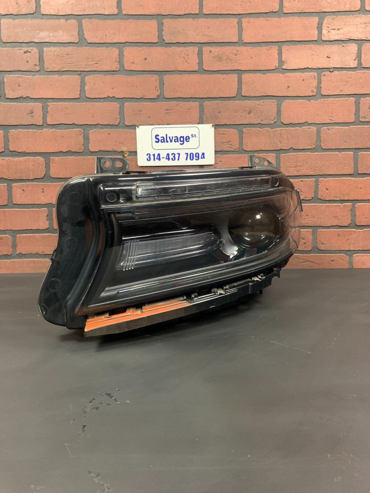 15-20 DODGE CHARGER XENON HEADLIGHT LEFT LH OEM TESTED