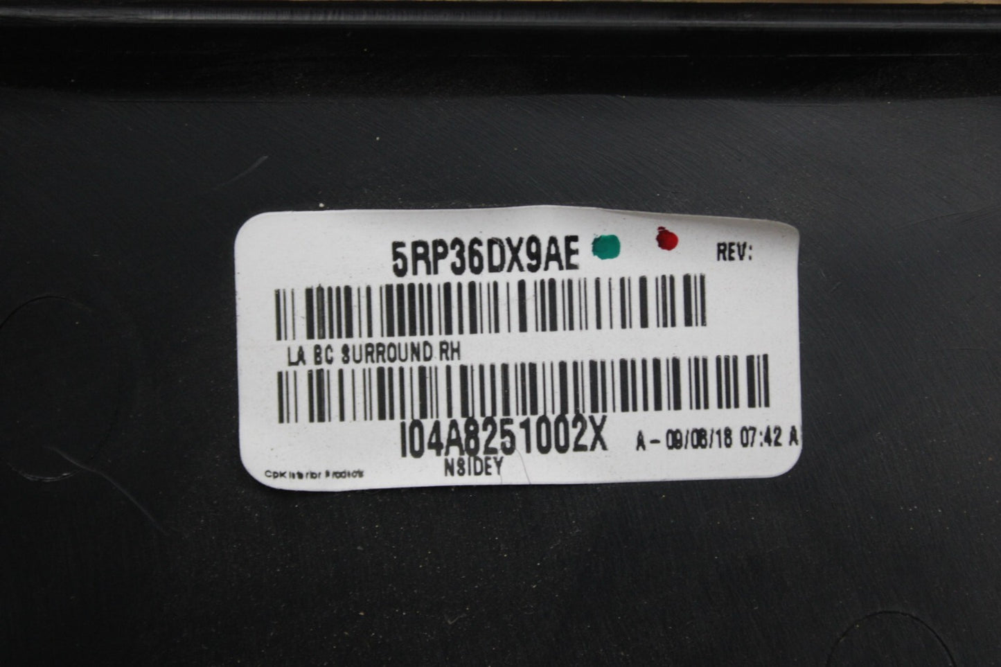 2015-2023 CHALLENGER REAR RIGHT QUARTER C PILLAR UPPER TRIM COVER OEM 5RP36DX9AE