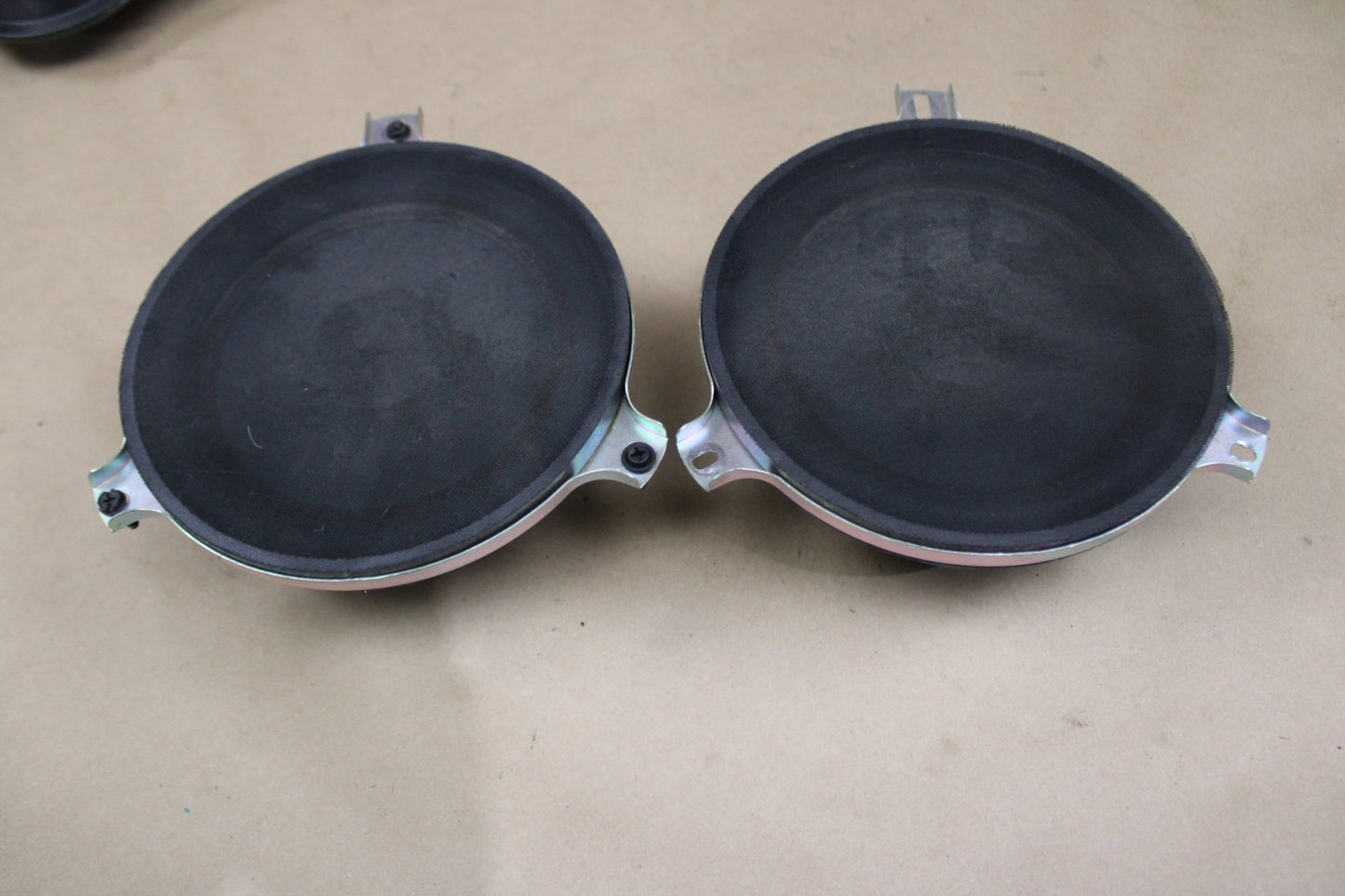 2011 Dodge Challenger SRT8 Sound Audio Speaker Set of 6 05059067AC 05059068AC