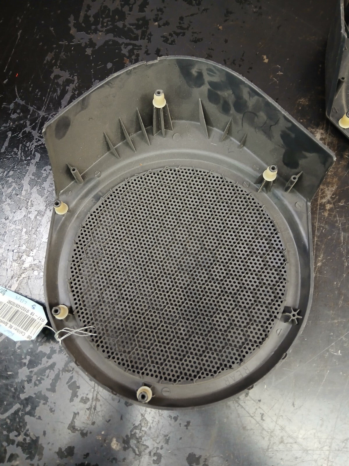 2008-2012 Dodge Caliber Rear Driver LH Side Speaker Cover ah43trmaa