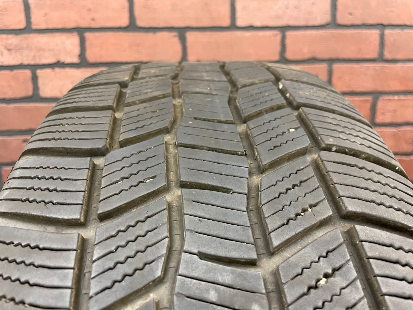 Used Full Set of 4 Tires 225/60R18 General Altimax 365 AW 100H - 6.5/32