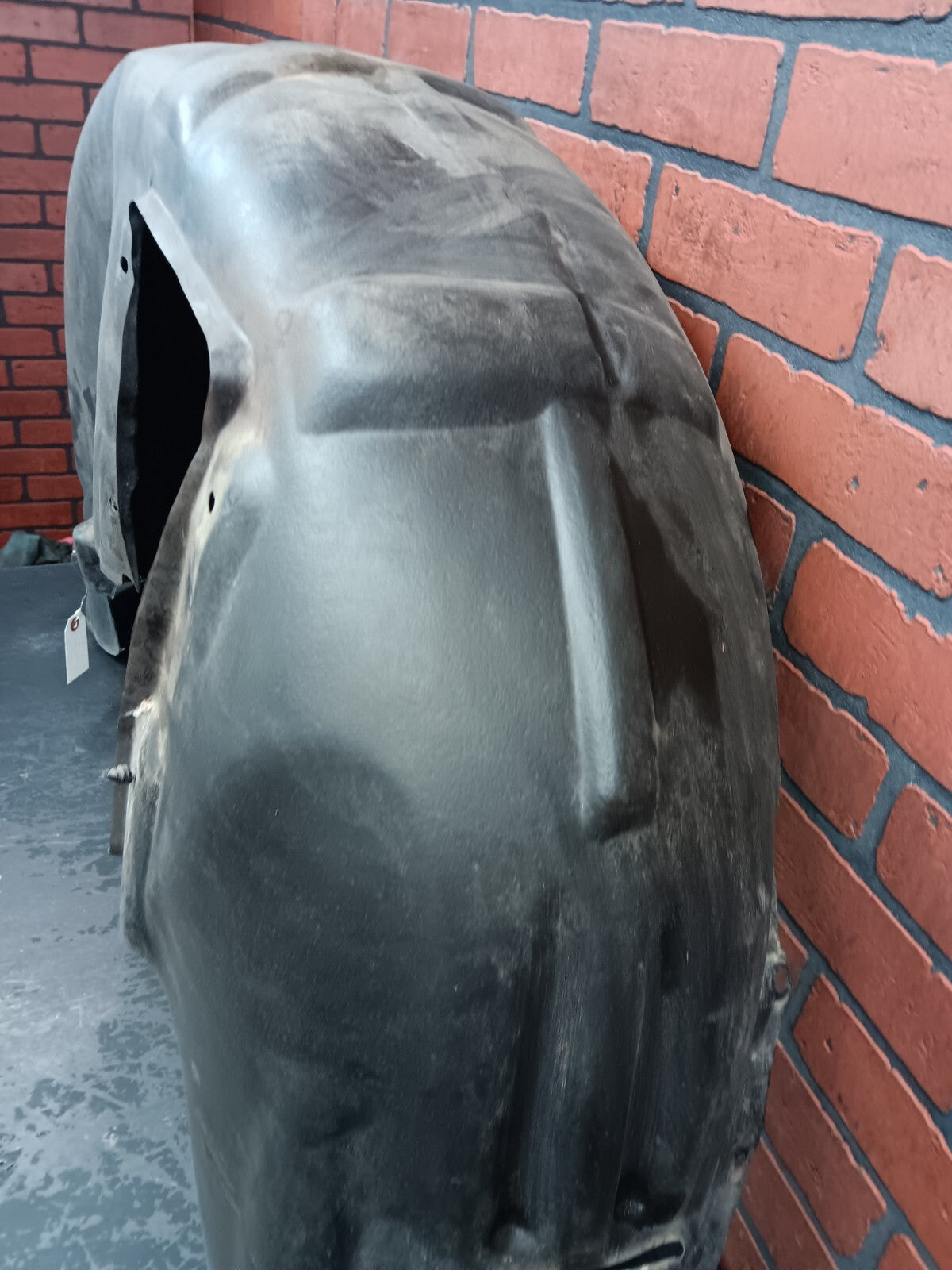 2008-11 Dodge Challenger Passenger RH Wheelhouse Splash Shield Guard 05028750AB