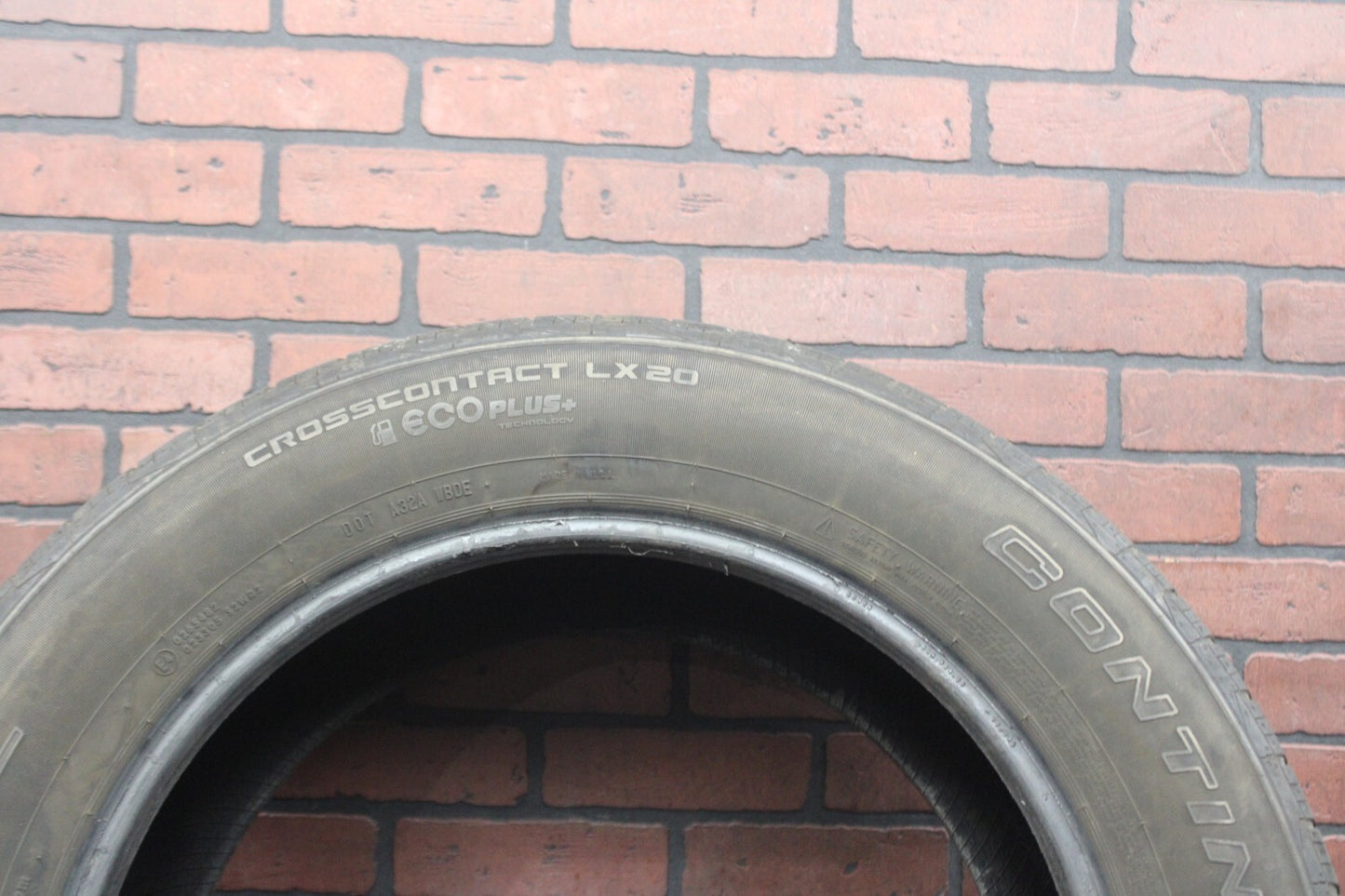 Used Continental Tire 275/55R20 5/32nds