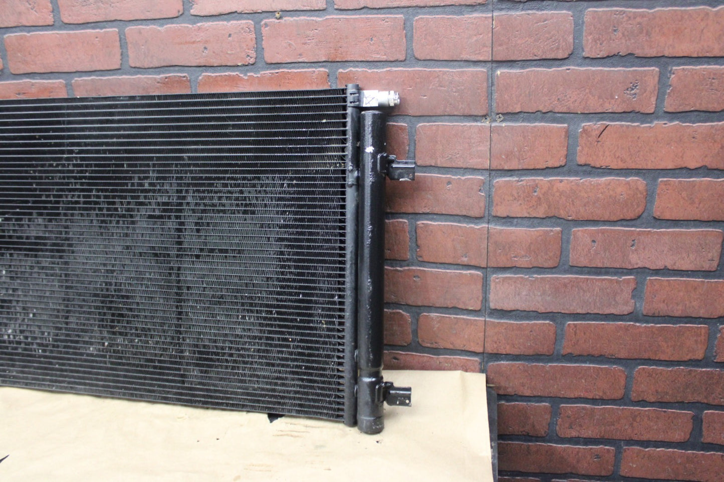 2014-2020 Chevrolet Silverado Sierra Escalade 5.3L 6.2L A/C Condenser 84496866